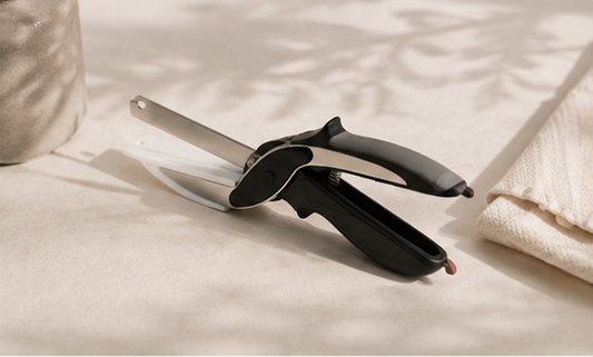Clever Cutter — Your Everyday Cutting Companion.